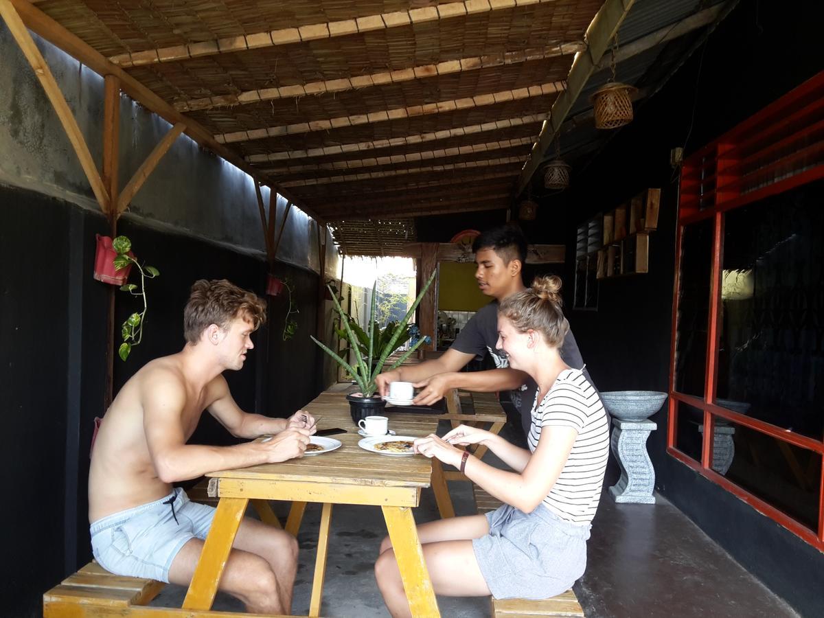 Kuala Namu Guest House Medan Dış mekan fotoğraf